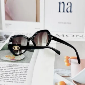 Kính Celine Cl40166 Đen