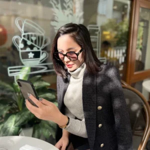 Kính Celine CL40189I Đen