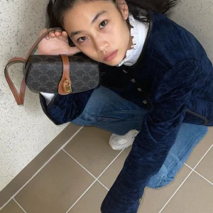 Túi Celine Clutch On Strap Tabou