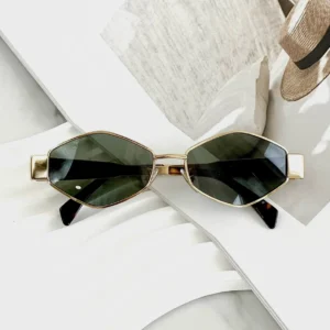 Kính Celine Triomphe 01 Metal Losange CL40254U