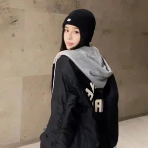 Celine Triomphe Cap Đen