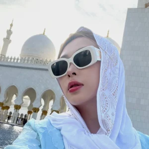 Kính Celine Triomphe XL 01 Ivory